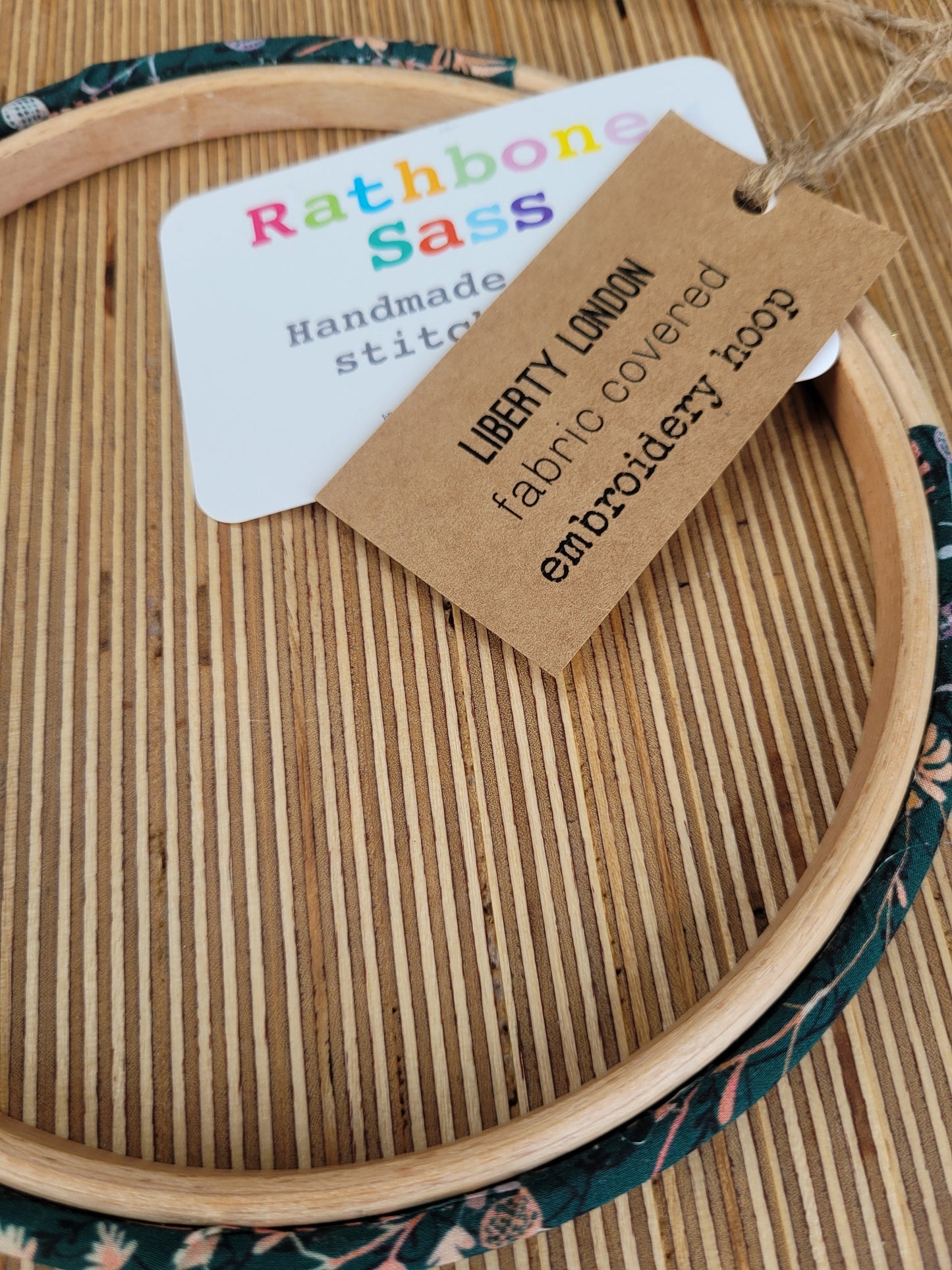 Fabric Covered Embroidery Hoop Elbesee - Liberty of London Tana Lawn Fabric 5 & 6 Inch