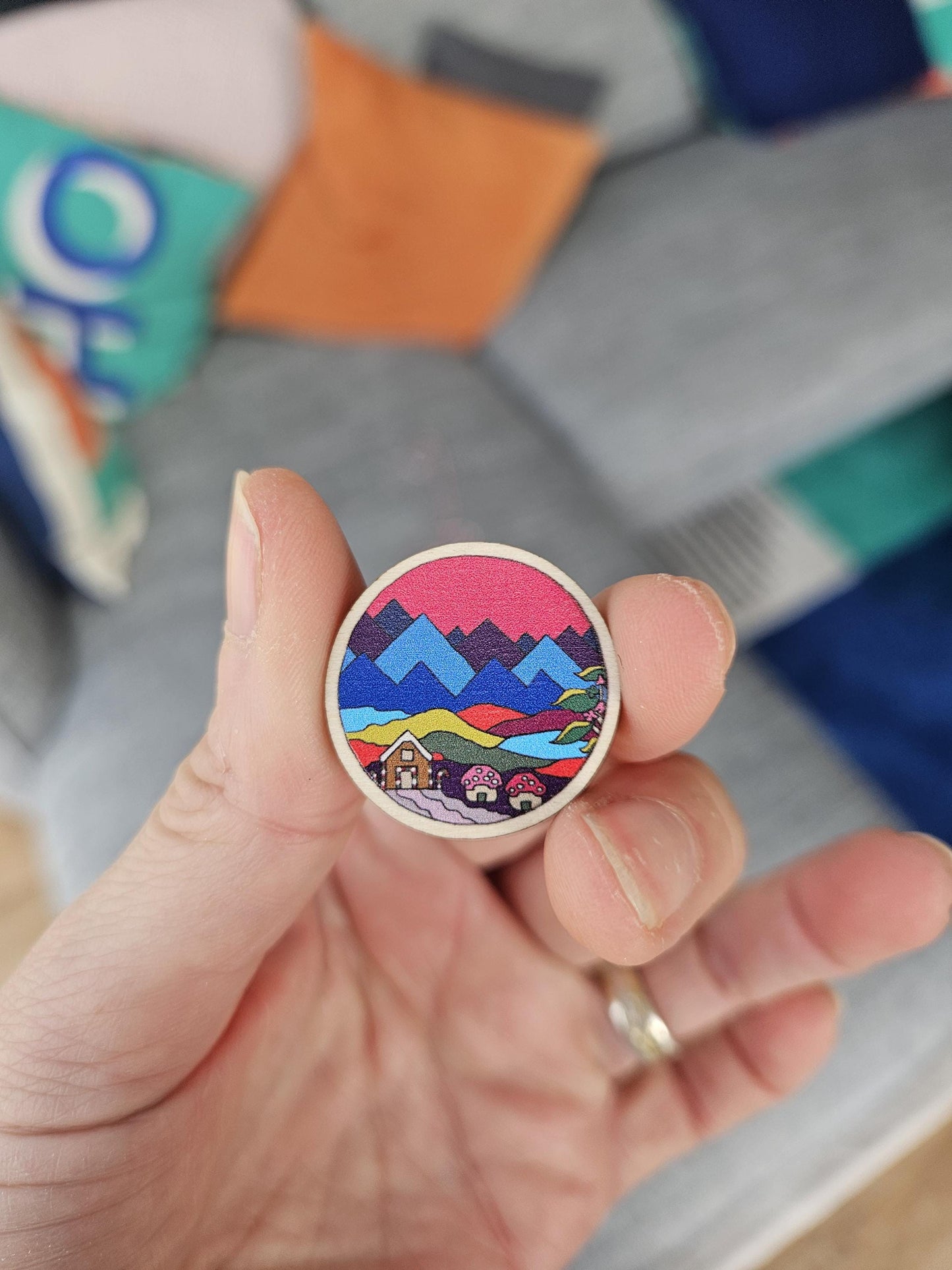 Mountains Wooden Needle Minder